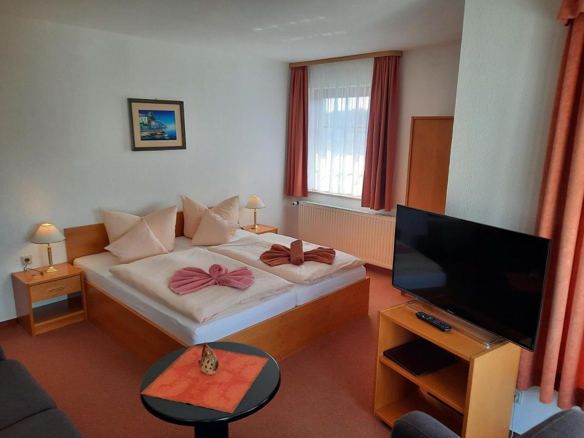 Pension Voss Uckeritz Esterno foto