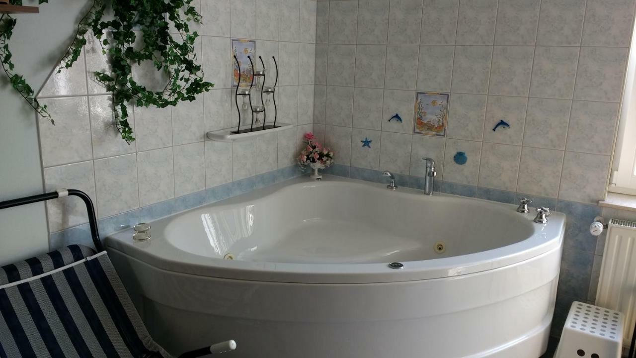 Pension Voss Uckeritz Esterno foto